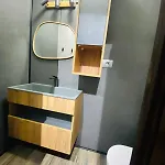 Daire Tacchinisb Bükreş